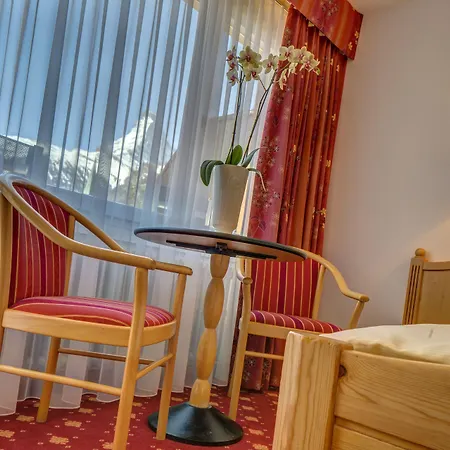 Excelsior Hotel 3*
