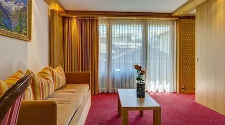 Hotel Excelsior 3*