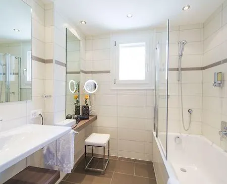 Hotell Excelsior 3*