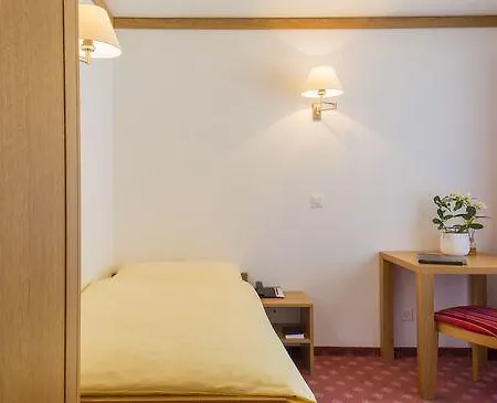 Excelsior Hotell 3*