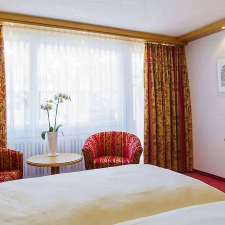 艾克塞西尔酒店 3*