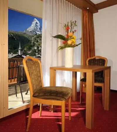 Excelsior Hotell